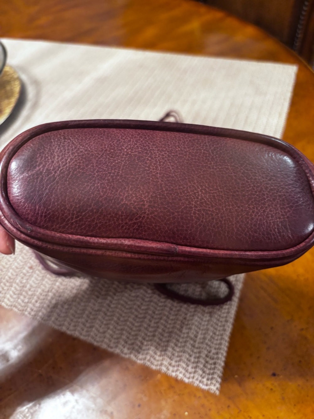 Latico Lilly Brown Leather Crossbody Bag - Picture 6 of 14